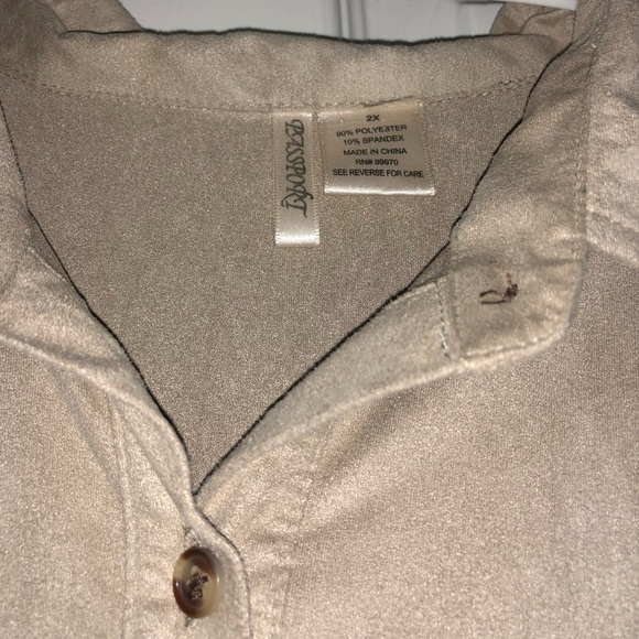 Tan mid-length button down dress - Picture 5 of 7